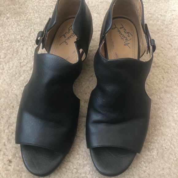 🖤 Block Heel Sandals: Sz 10 - Picture 3 of 5